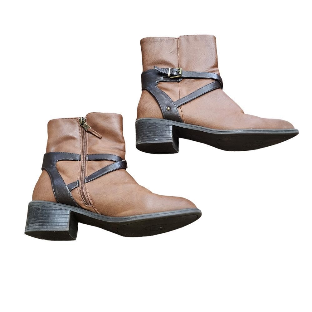 Chaps brown round toe zip ankle boots Sz 9